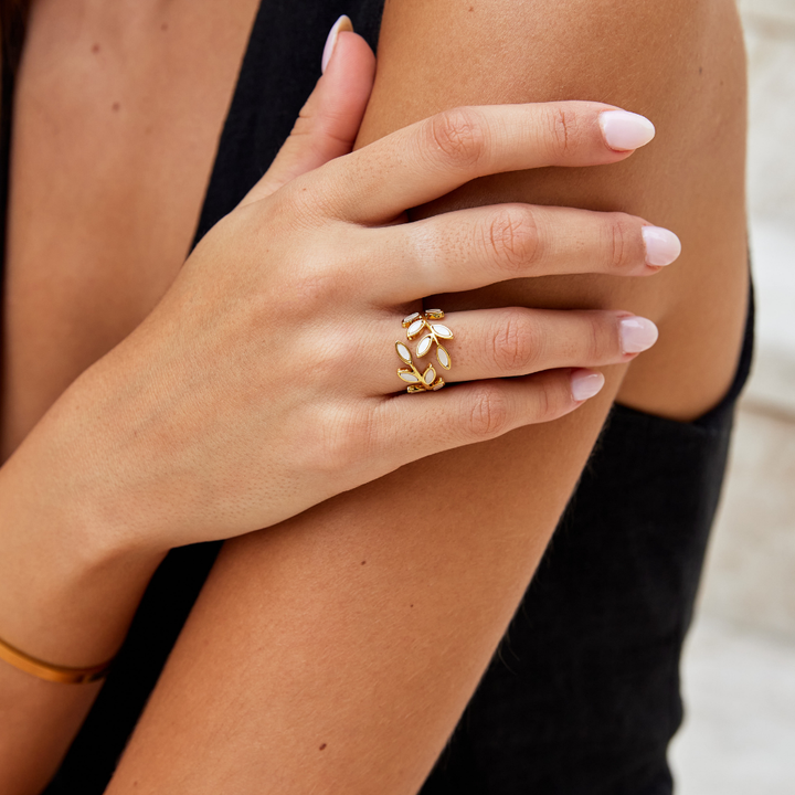 Anello Foglia d'Oro
