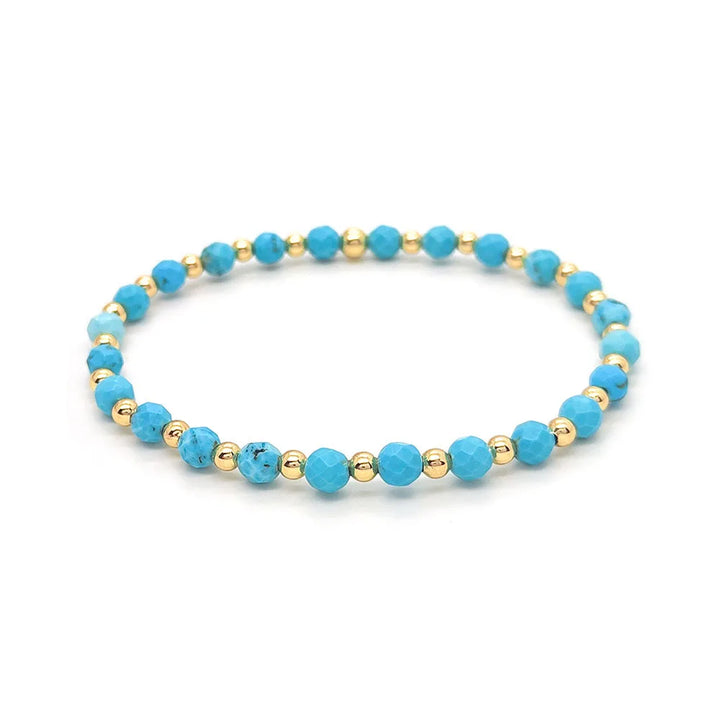 Bracciale con Charm a Croce in Perline Turchesi Vintage
