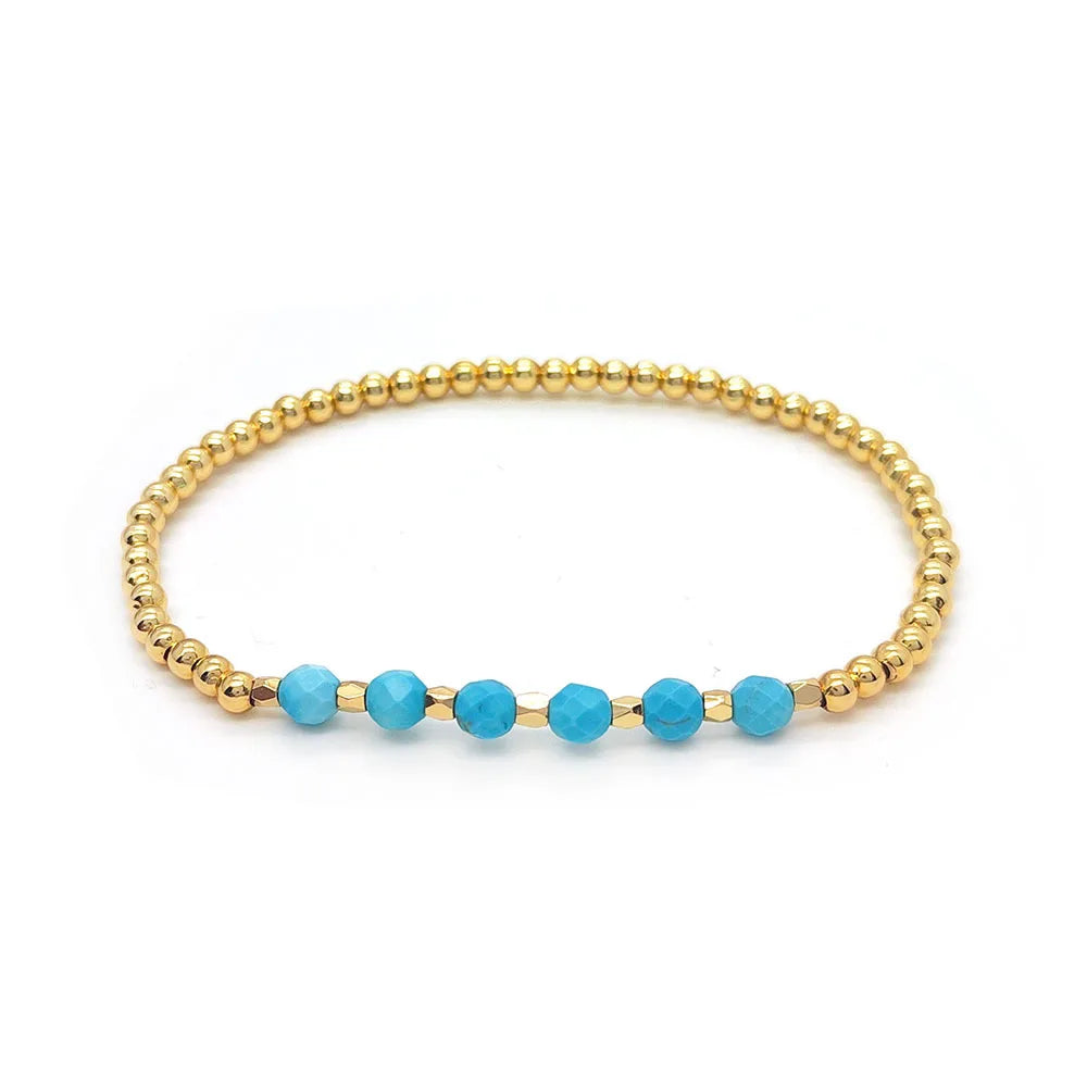 Bracciale con Charm a Croce in Perline Turchesi Vintage